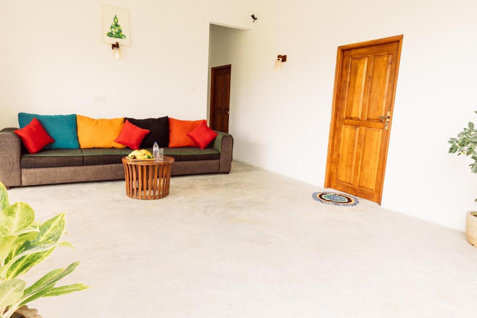 Hiriketiya Ladina Homestay Dikwella Esterno foto