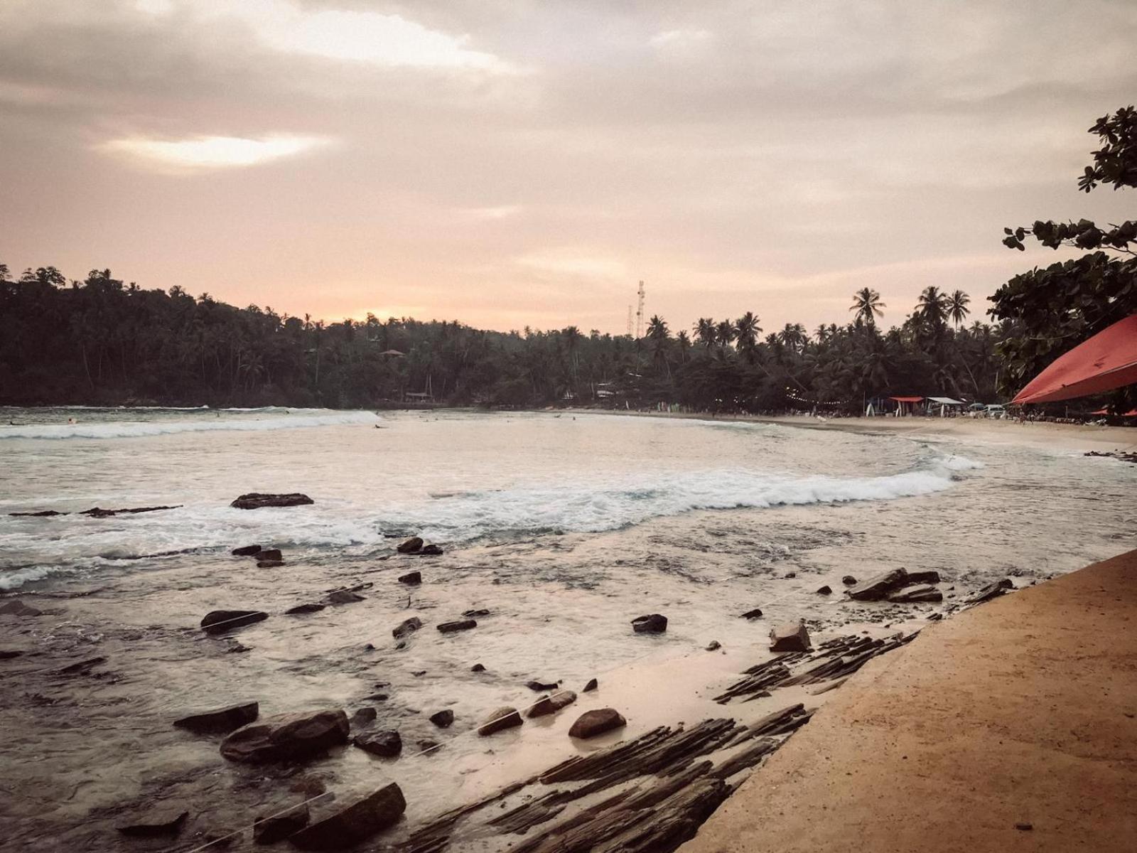 Hiriketiya Ladina Homestay Dikwella Esterno foto
